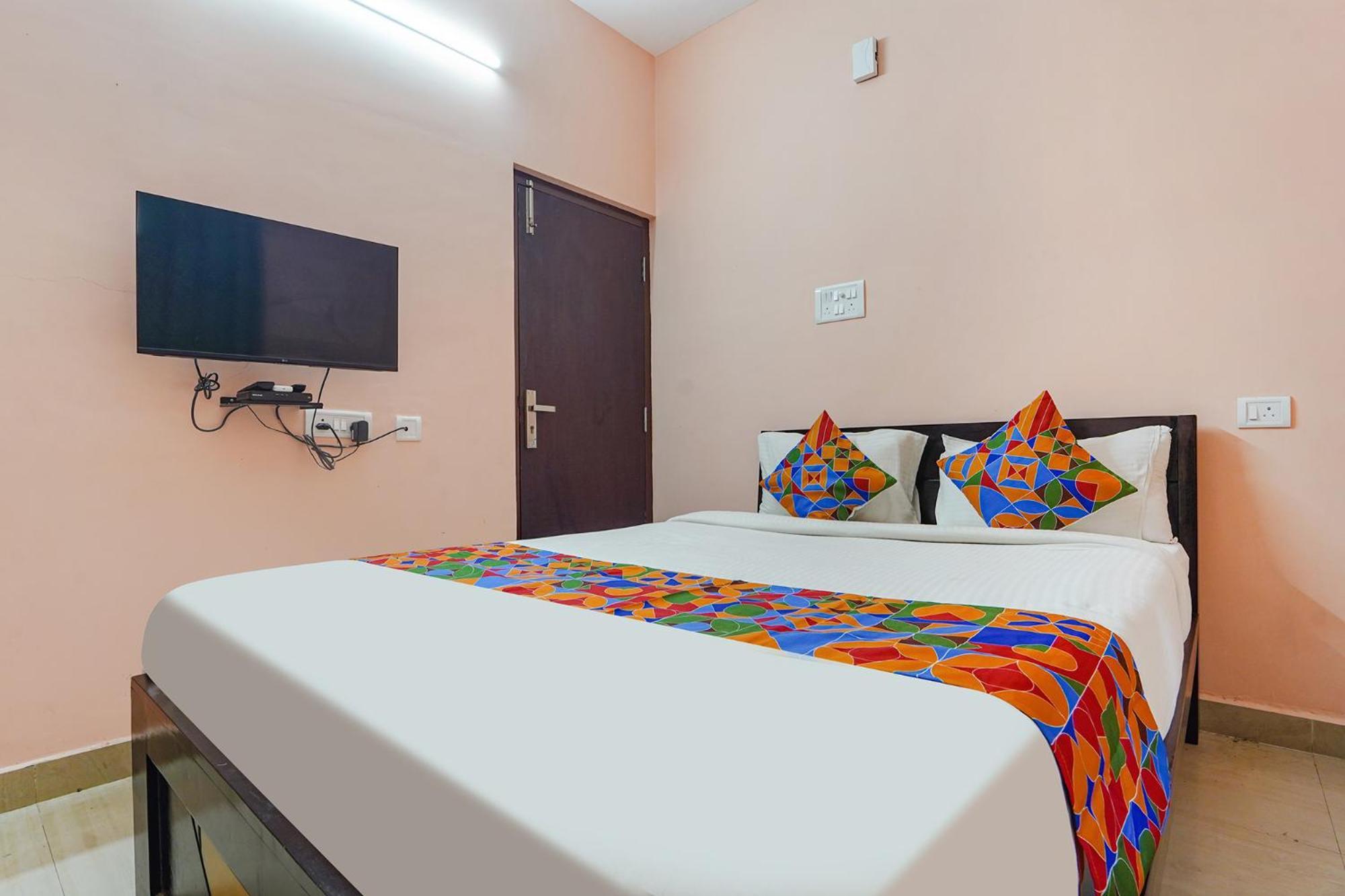 Hotel Fabexpress Its South East Residency Siruseri Zewnętrze zdjęcie
